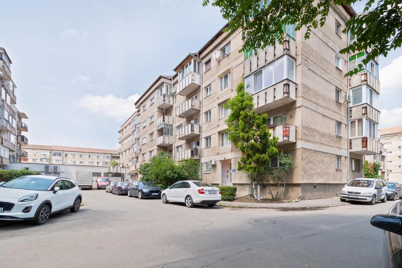 Decebal Flat Lejlighed Oradea Eksteriør billede